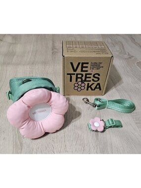Vetreska Flora Collection - 3 in 1 Set Harness & Backpack Collar Leash size: XXS